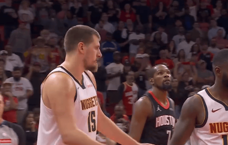 悟空体育-里昂发布备战花絮；冲刺阶段手感冰凉；NBA常规赛任务艰巨；临场指挥获称赞 